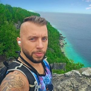 Meet your Posher, Scott